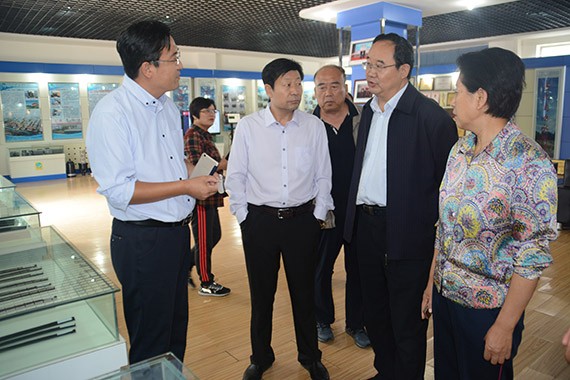 20160905181911475002