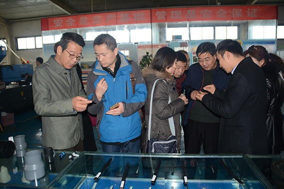 20161130111306347002