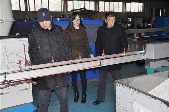 20161222110815596003