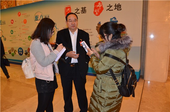 20161224162416924011