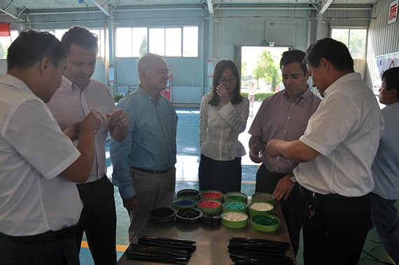 20170827233316332001