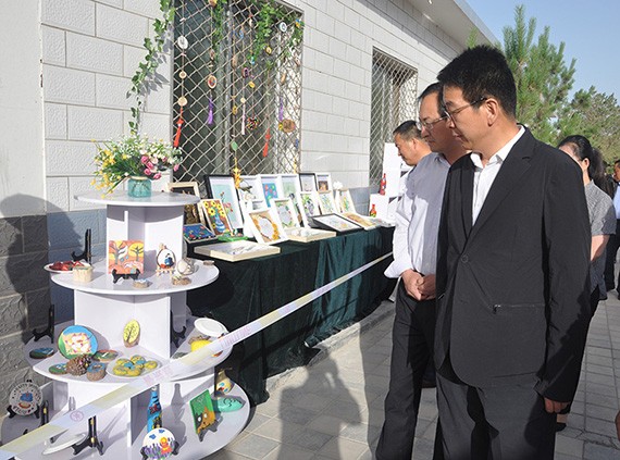 20180609093443372002 20180609093443372002